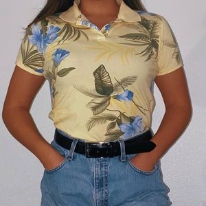 Collared flowered shirt